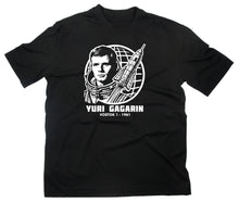 Lade das Bild in den Galerie-Viewer, Styletex23 T-Shirt #2 Yuri Gagarin Kosmonaut Memoria First Space Flight Juri
