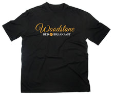 Lade das Bild in den Galerie-Viewer, Styletex23 T-Shirt Woodstone Mansion Bed And Breakfast ghosts