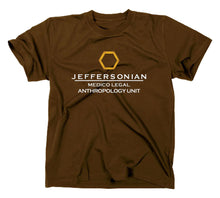 Lade das Bild in den Galerie-Viewer, Styletex23 T-Shirt Herren Bones die Knochenjägerin Jeffersonian Institute, Braun, XXL