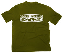 Lade das Bild in den Galerie-Viewer, Styletex23 T-Shirt Herren Free Party Is Not A Crime Free Tekno Music Bass, oliv, XXL