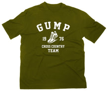 Lade das Bild in den Galerie-Viewer, Styletex23 T-Shirt Herren Forrest Gump Cross Country Team, oliv, XXL