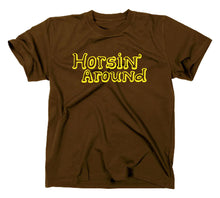 Lade das Bild in den Galerie-Viewer, Styletex23 T-Shirt Herren Horsin Around Fan, braun, XXL