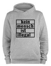Lade das Bild in den Galerie-Viewer, Styletex23 Kapuzenpullover Kein Mensch ist illegal, XXL grau