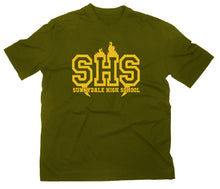Lade das Bild in den Galerie-Viewer, Styletex23 T-Shirt Herren Sunnydale High School Buffy The Vampire Slayer, oliv, XXL