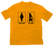 Lade das Bild in den Galerie-Viewer, Styletex23 T-Shirt Herren Themyscira Your Wife My Wife Fun, gelb, XXL