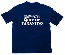 Lade das Bild in den Galerie-Viewer, Styletex23 T-Shirt Herren Written And Directed By Quentin Tarantino Fan, navy, XXL