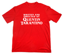 Lade das Bild in den Galerie-Viewer, Styletex23 T-Shirt Herren Written And Directed By Quentin Tarantino Fan, rot, XXL