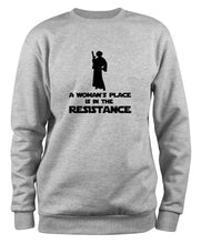 Lade das Bild in den Galerie-Viewer, Styletex23 Sweatshirt A Woman&#39;s Place Is In The Resistance, XXL grau
