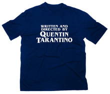 Lade das Bild in den Galerie-Viewer, Styletex23 T-Shirt Herren Written And Directed By Quentin Tarantino Fan, navy, XXL
